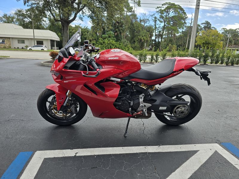 Used 2021 Ducati SuperSport 950 