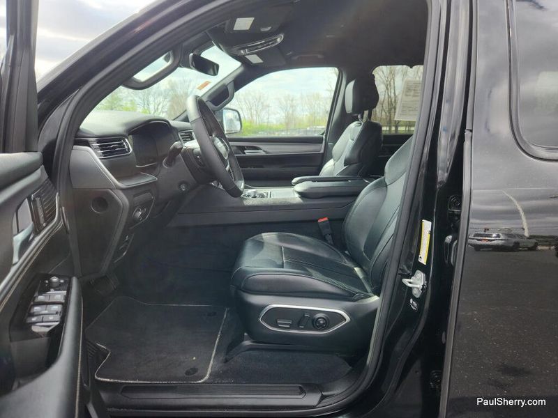 2025 Jeep Wagoneer Series I