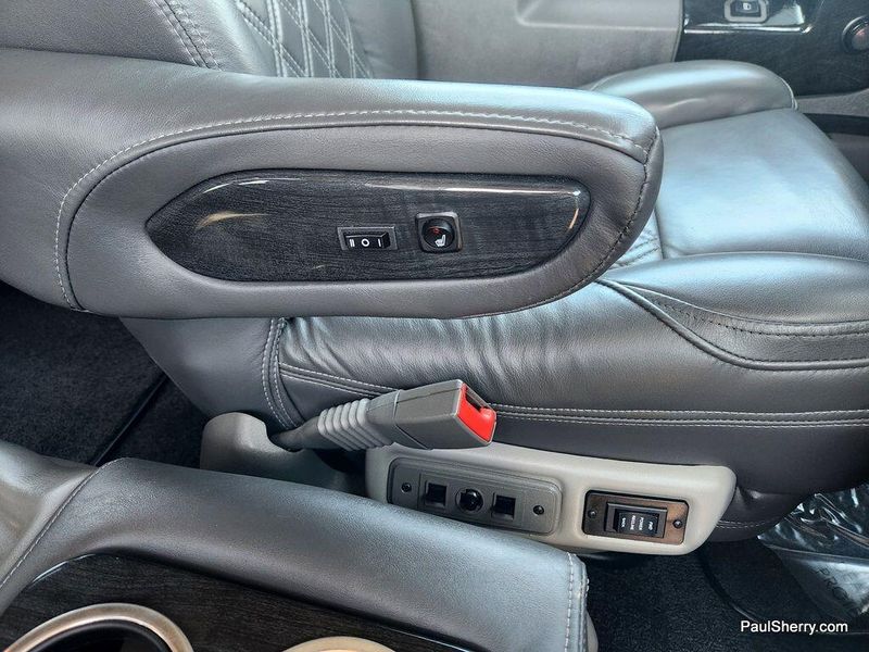2023 Chevrolet Express Cargo Image 24