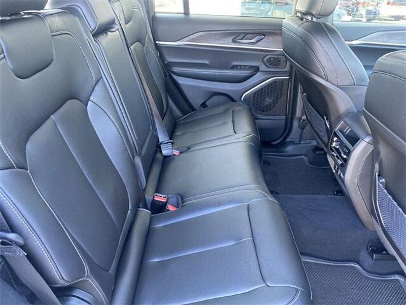 New 2024 Jeep Grand Cherokee 4xeImage 14