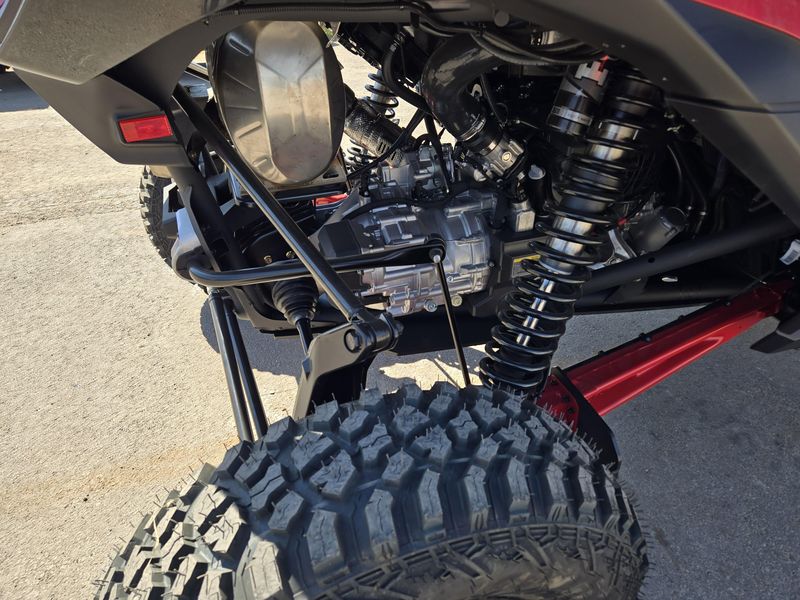 NEW 2026 CAN-AM MAVERICK R X 999T DCT Image 13