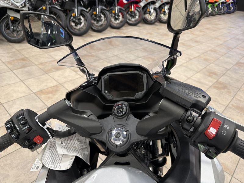 New 2024 Kawasaki NINJA 7 HYBRID ABS Image 23