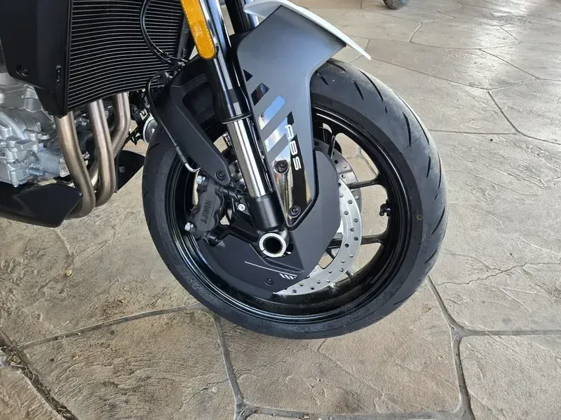 NEW 2026 CFMOTO 675NK Image 15