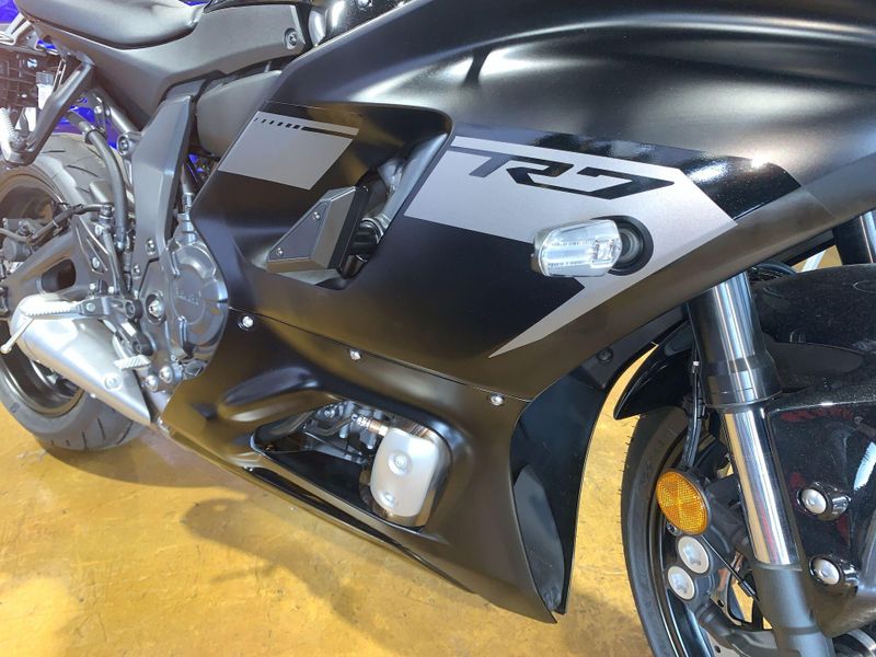 New 2025 Yamaha YZF-R7 Image 20