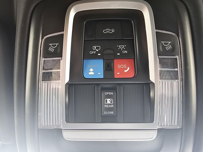 New 2025 RAM 1500 Big HornImage 29