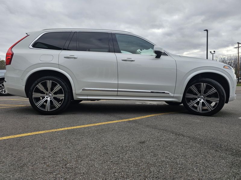 Used 2023 Volvo XC90 Recharge Plug-In Hybrid PlusImage 4