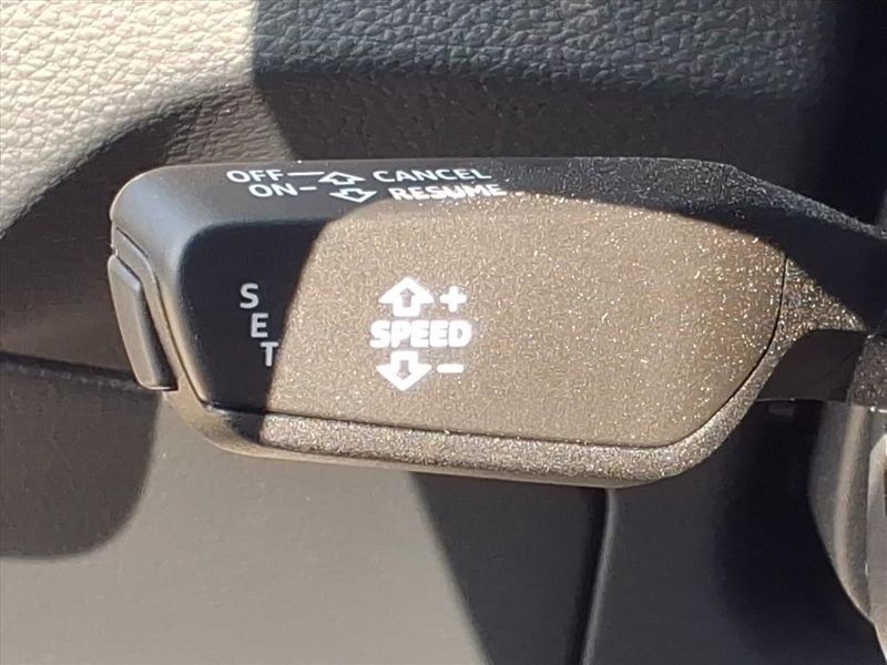 Used 2022 Audi SQ5 Sportback PremiumImage 18