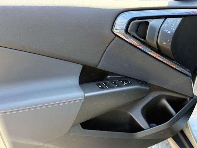 Used 2025 BMW X3 30 xDriveImage 18