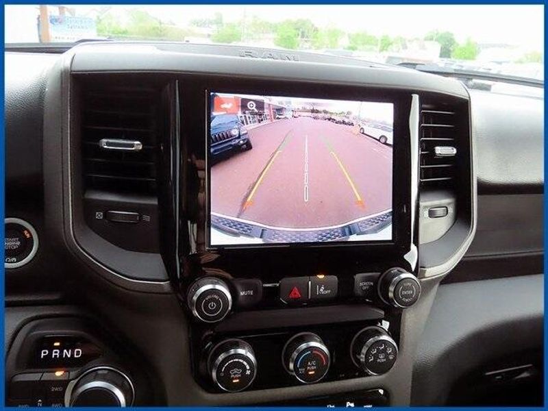 2025 RAM 1500 TradesmanImage 19