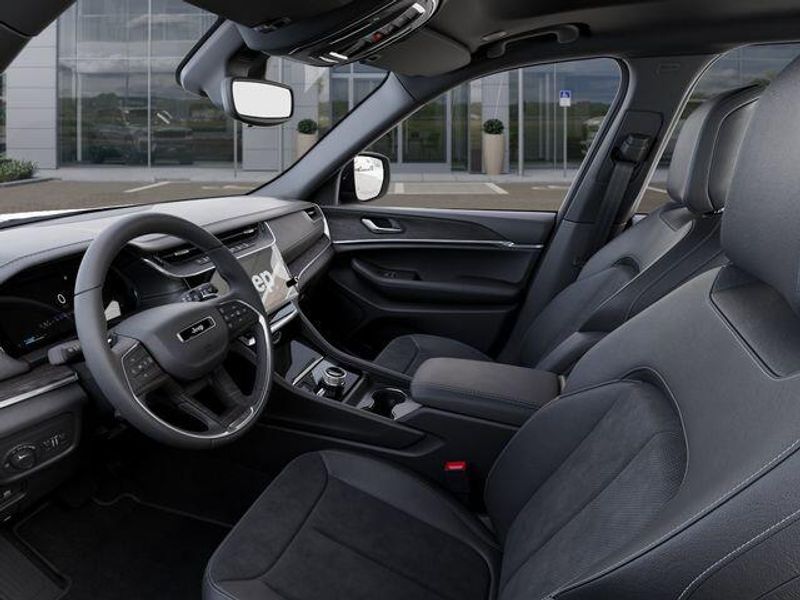 New 2026 Jeep Grand Cherokee L Laredo Altitude 4x4Image 22