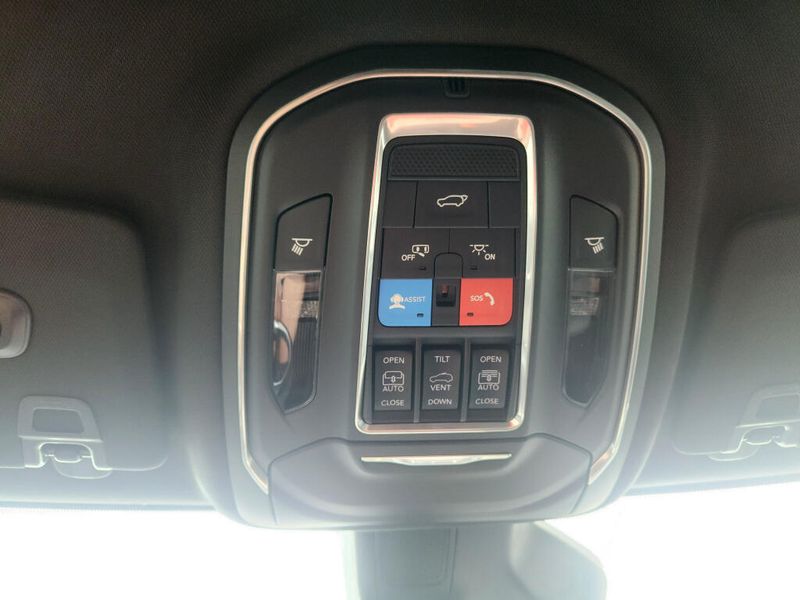 New 2027 Jeep Grand Cherokee Limited Reserve