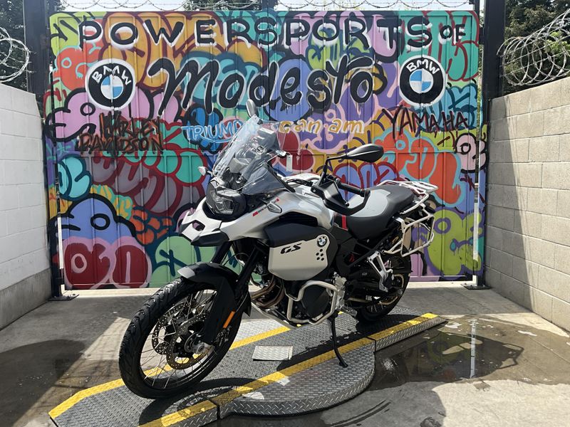 New 2025 BMW F 900 GS Adventure Image 3