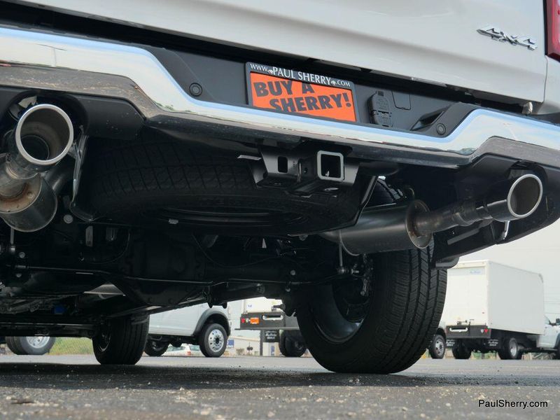 New 2026 RAM 1500 Laramie Crew Cab 4x4 5