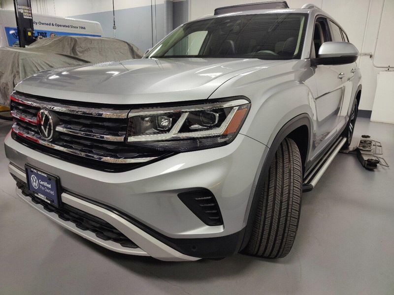 2023 Volkswagen Atlas 3.6L V6 SEL AWD w/Sunroof & NavImage 13