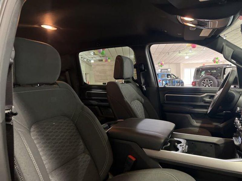 2025 RAM 1500 Big Horn Crew Cab 4x4 5'7' Box