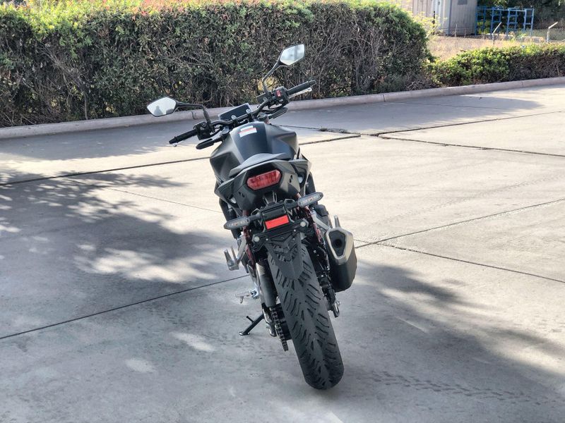 New 2026 Honda CB750 HORNET E-CLUTCH Image 16