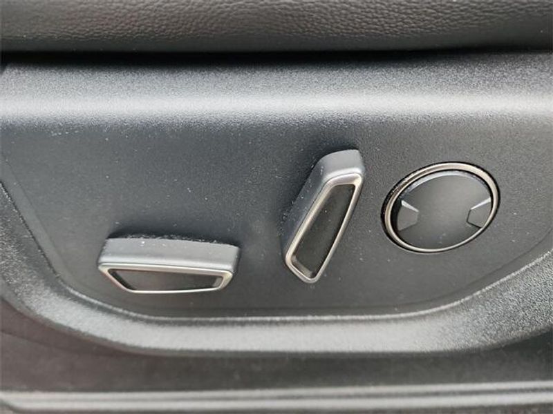 2019 Ford F-150 RaptorImage 36