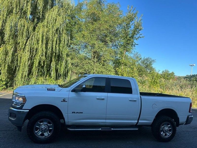 2022 Ram 2500 photo 2