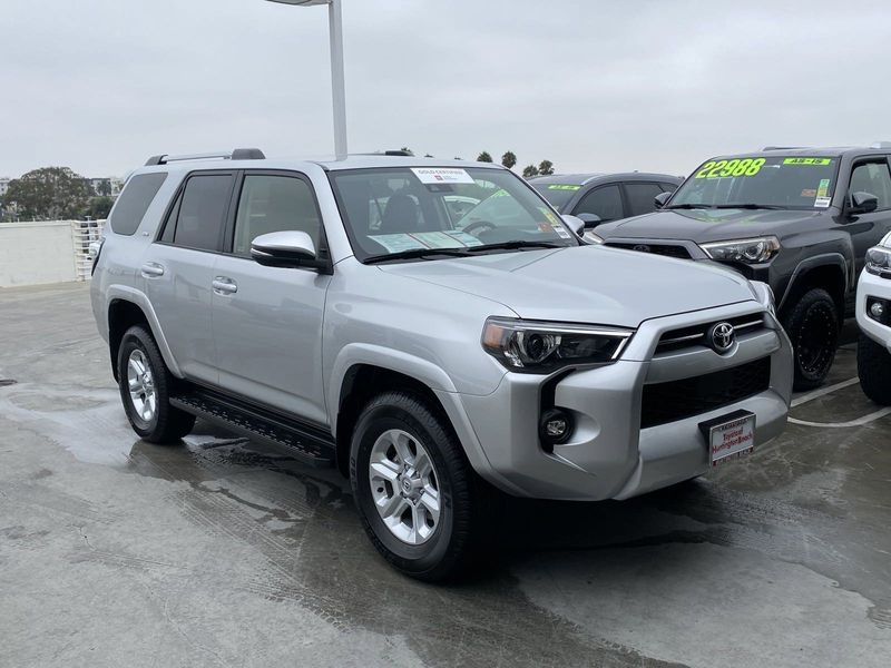 2023 Toyota 4Runner SR5 PremiumImage 2