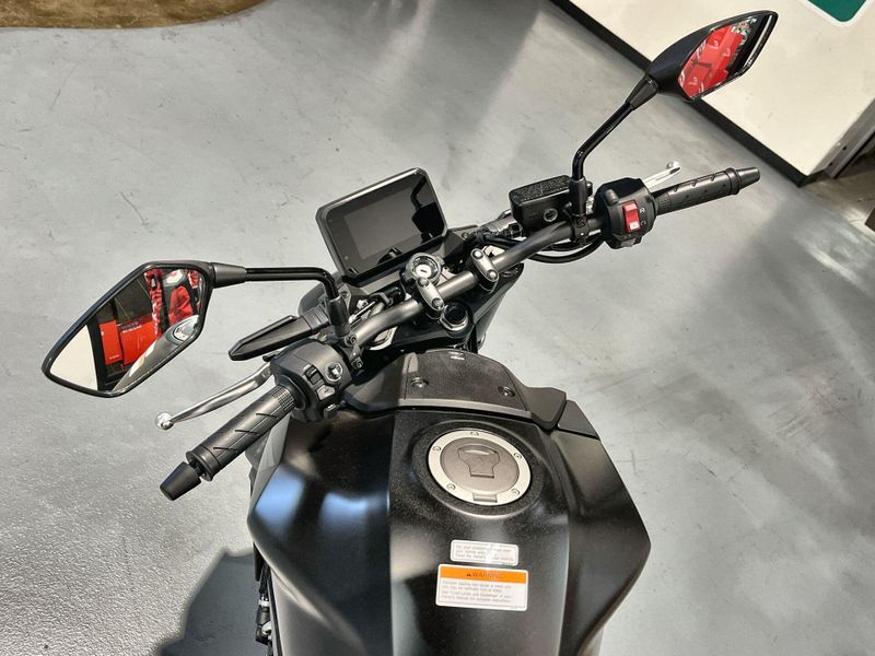 New 2025 Honda CB750 HORNET Image 14