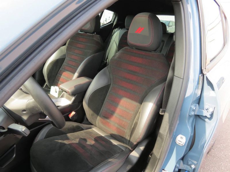 Used 2023 Dodge Hornet GT Plus AWD 4dr CrossoverImage 14