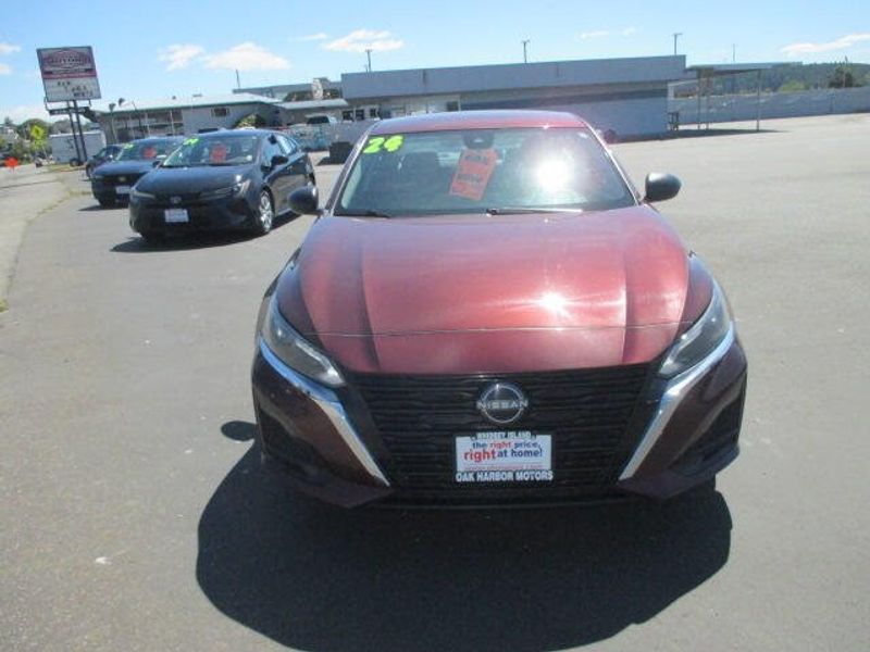 Used 2024 Nissan Altima 2.5 SVImage 3