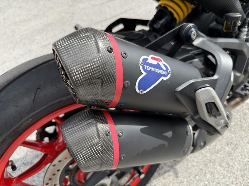2022 Ducati Monster 937 