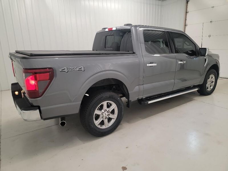 2024 Ford F-150 XLT photo 12