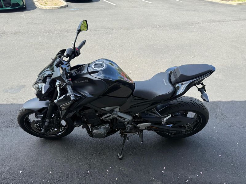 2017 Kawasaki Z900 ZR900AHImage 2