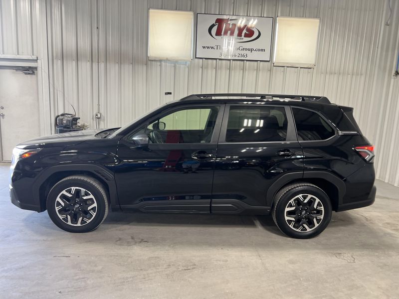 Used 2025 Subaru Forester PremiumImage 61