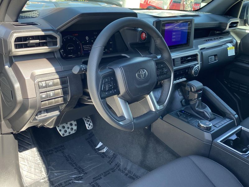 Used 2025 Toyota Tacoma TRD SportImage 14