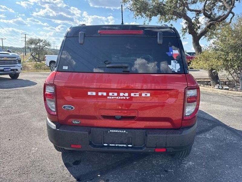 2024 Ford Bronco Sport Outer Banks photo 4