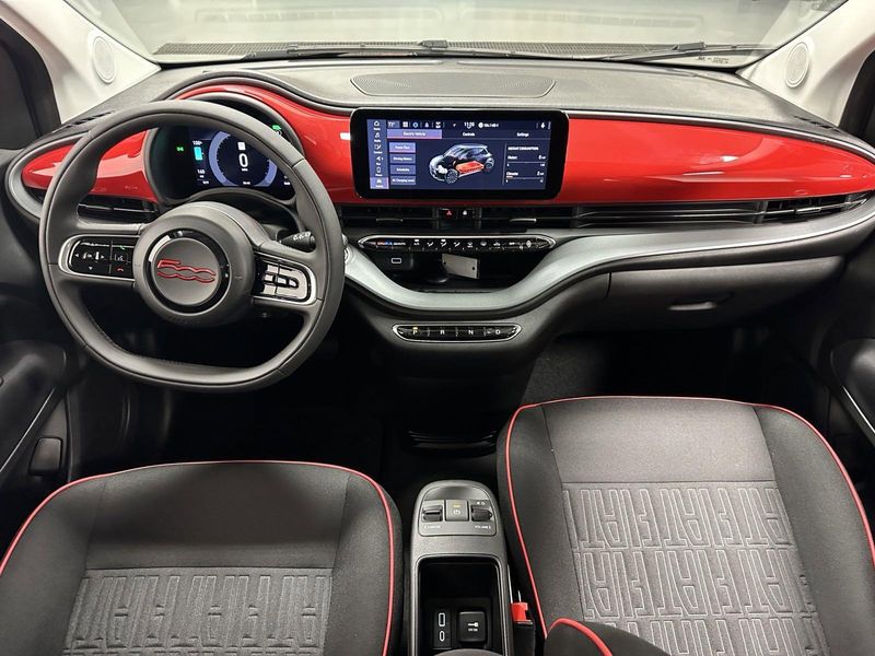 New 2024 Fiat 500e Inspi(red)Image 19