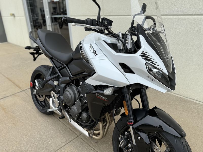 2024 Triumph Tiger Sport 660Image 7