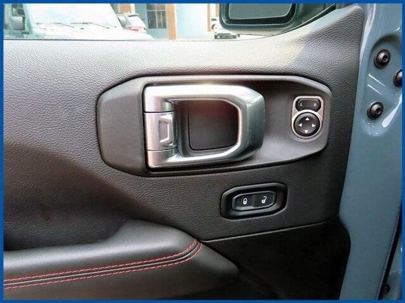 Used 2024 Jeep Wrangler Rubicon XImage 13