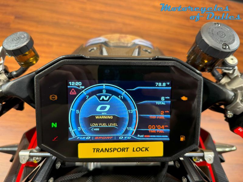 2024 MV Agusta Brutale 1000 RR Image 9