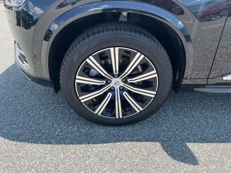 2024 Volvo XC90 B6 Plus Bright Theme
