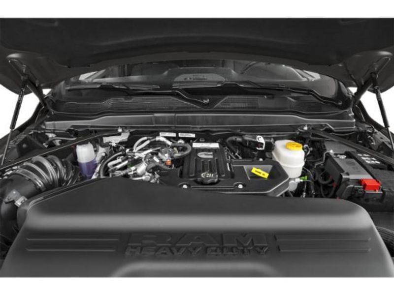 New 2027 RAM 3500 TradesmanImage 11