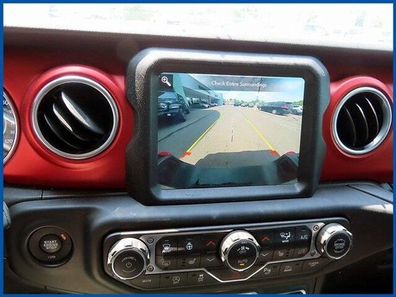 2021 Jeep Gladiator RubiconImage 18