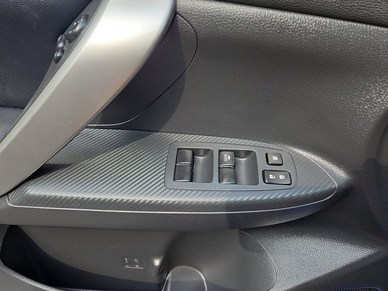 2024 Mitsubishi Eclipse Cross SE photo 34