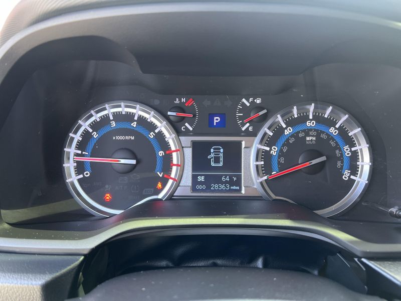 2019 Toyota 4Runner TRD Off Road PremiumImage 9