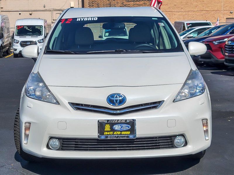 2012 Toyota Prius V Two photo 4