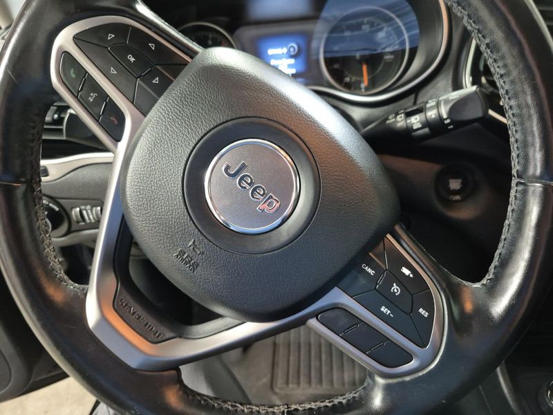 2020 Jeep Cherokee LimitedImage 31