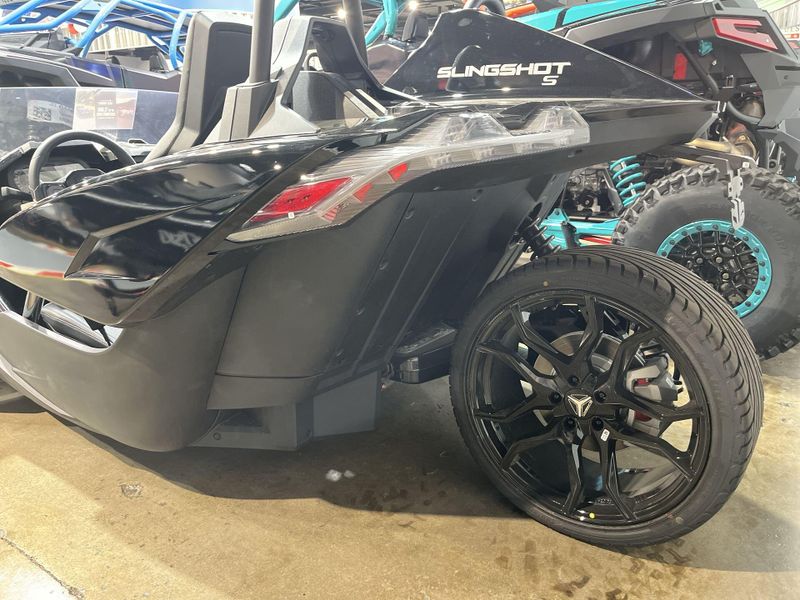 New 2024 Polaris SLINGSHOT S W/ TECHNOLOGY PACKAGE 1 Image 19