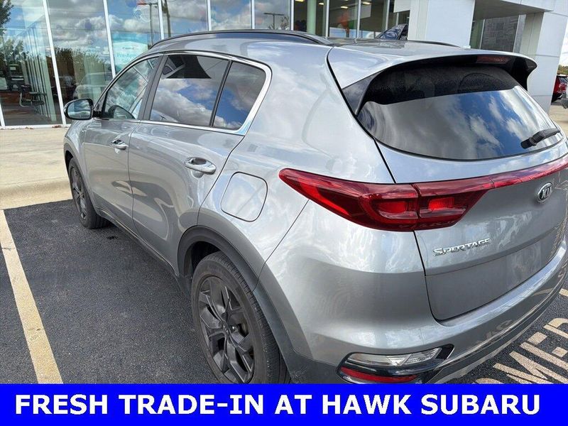 2020 Kia Sportage S photo 3