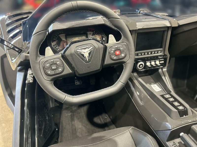 2025 Polaris SLINGSHOT R AUTODRIVE Image 20