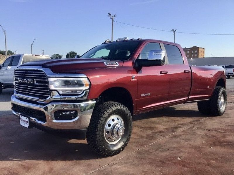 2024 RAM 3500 Laramie Crew Cab 4x4 8