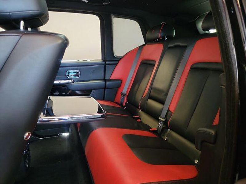 2020 Rolls Royce Cullinan photo 12