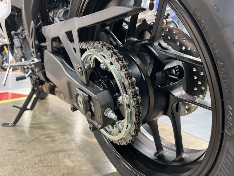 New 2026 Yamaha YZF-R7 70TH ANNIVERSARY EDITION Image 19