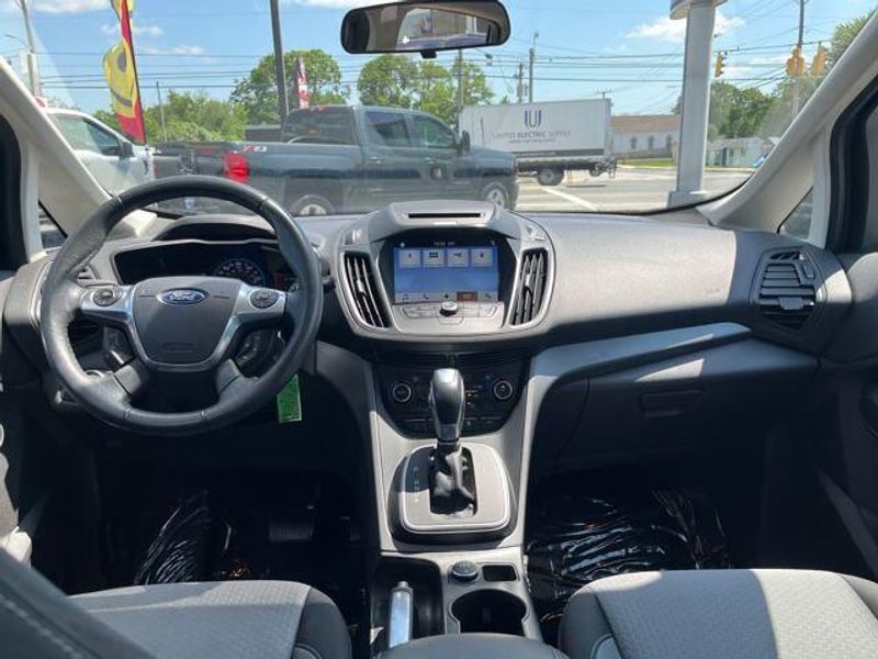 2017 Ford C-Max Energi SE
